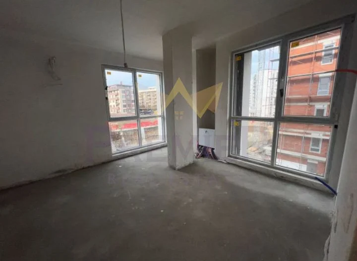 Агенция за недвижими имоти - Имоти Премиер - имот - 770400, Цена: 147900 EUR