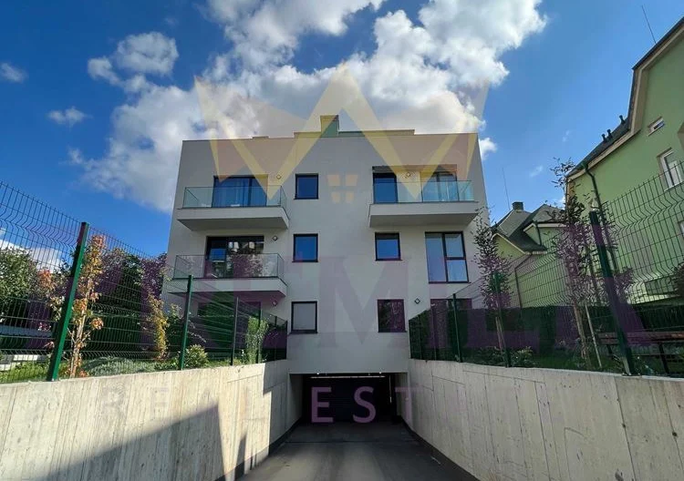 Агенция за недвижими имоти - Имоти Премиер - имот - 713476, Цена: 200000 EUR