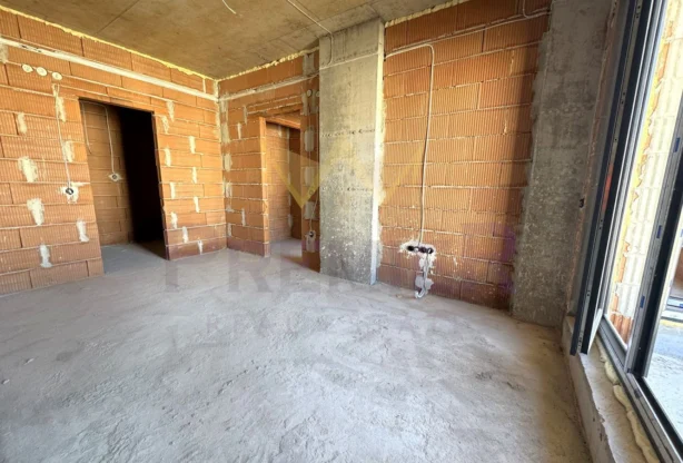 Агенция за недвижими имоти - Имоти Премиер - имот - 1033215, Цена: 300000 EUR