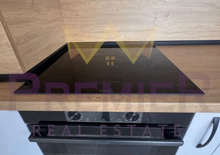 Тристаен апартамент на бул.Дунав 64 -  - снимка 3 - Имоти Премиер