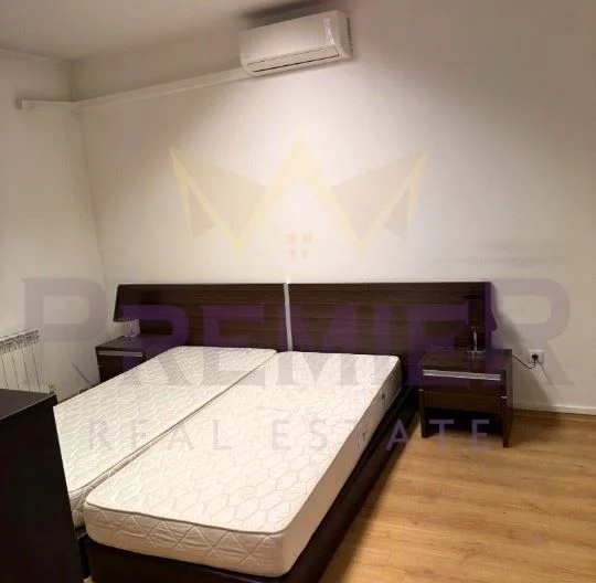 Тристаен апартамент на булевард България - - снимка 1 - Имоти Премиер