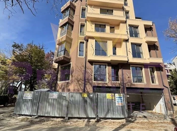 Тристаен апартамент на бул.Костантин Величков81 -  - снимка 10 - Имоти Премиер