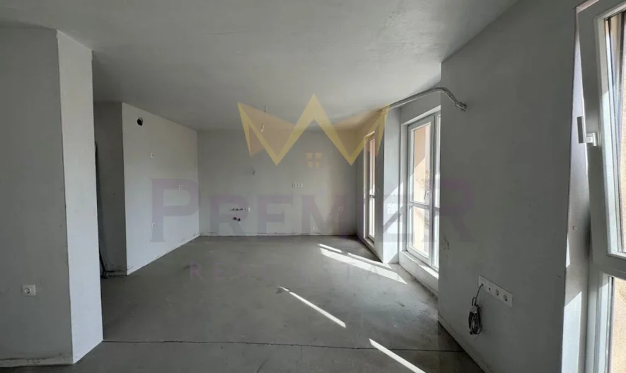 Тристаен апартамент на бул.Костантин Величков81 -  - снимка 2 - Имоти Премиер