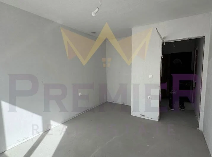 Тристаен апартамент на бул.Костантин Величков81 -  - снимка 7 - Имоти Премиер