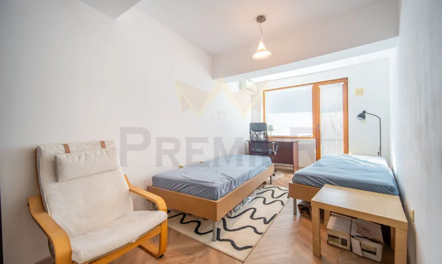 Тристаен апартамент на метри от морето - - снимка 11 - Имоти Премиер