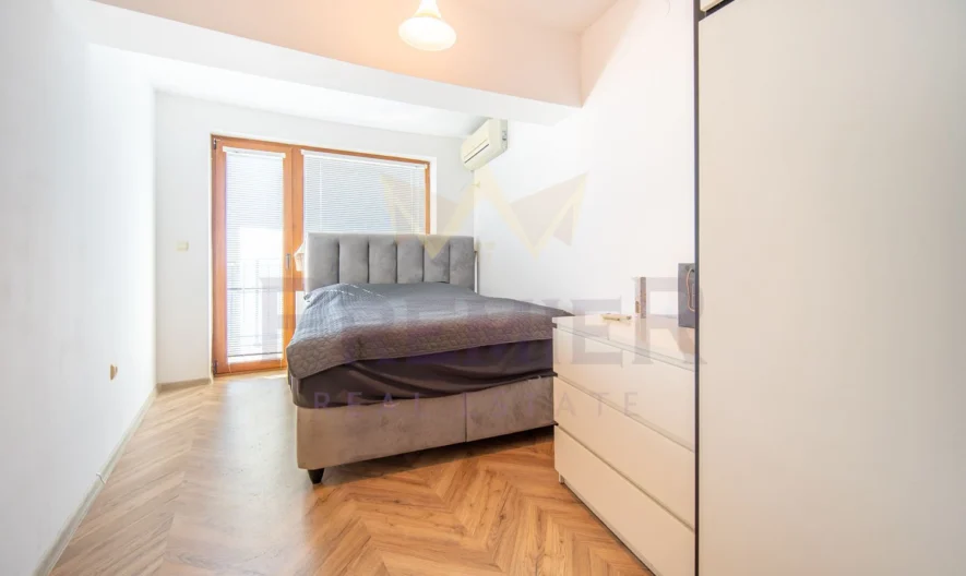 Тристаен апартамент на метри от морето -  - снимка 9 - Имоти Премиер