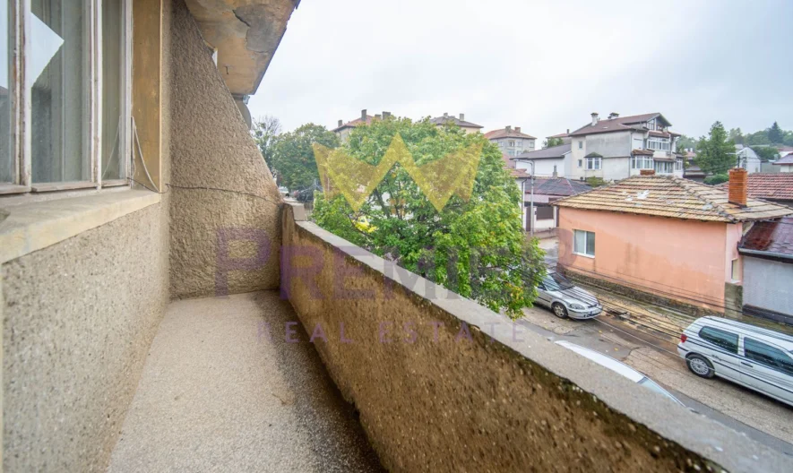 Тристаен апартамент на метри от парка на град Добрич - - снимка 13 - Имоти Премиер