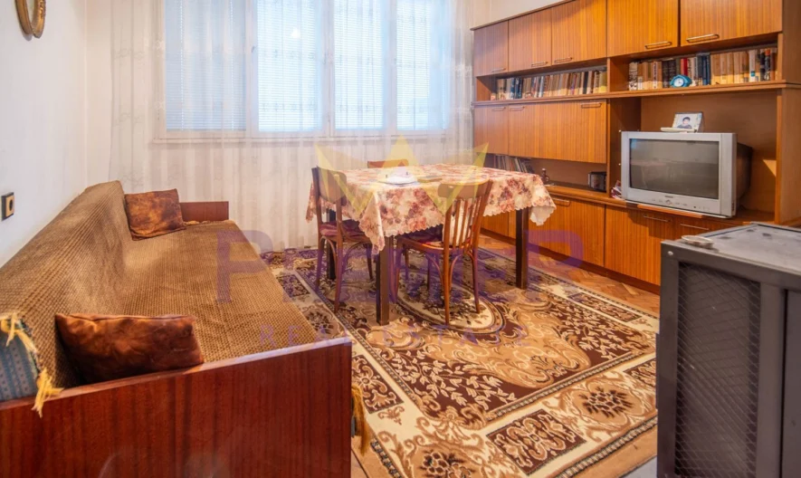 Тристаен апартамент на метри от парка на град Добрич - - снимка 3 - Имоти Премиер