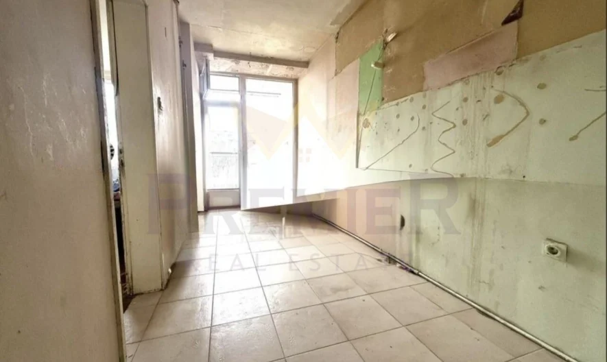 Тристаен апартамент на ул.Васил Априлов 100 -  - снимка 5 - Имоти Премиер