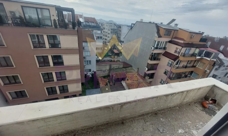 Тристаен апартамент ново строителство Варна широк център -  - снимка 11 - Имоти Премиер