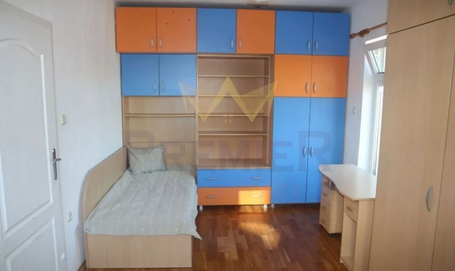 ТРИСТАЕН АПАРТАМЕНТ, ОБЩИНАТА -  - снимка 8 - Имоти Премиер