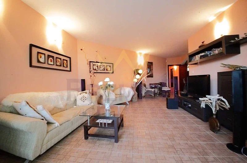 Тристаен апартамент, обзаведен, Балчик -  - снимка 2 - Имоти Премиер