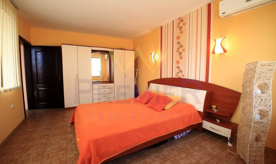 Тристаен апартамент, обзаведен, Балчик -  - снимка 7 - Имоти Премиер