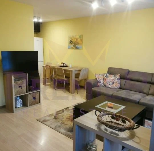 Тристаен апартамент Овча купел - - снимка 1 - Имоти Премиер