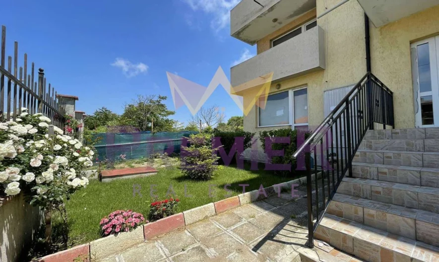 Тристаен апартамент по БДС в гр.Каварна -  - снимка 2 - Имоти Премиер