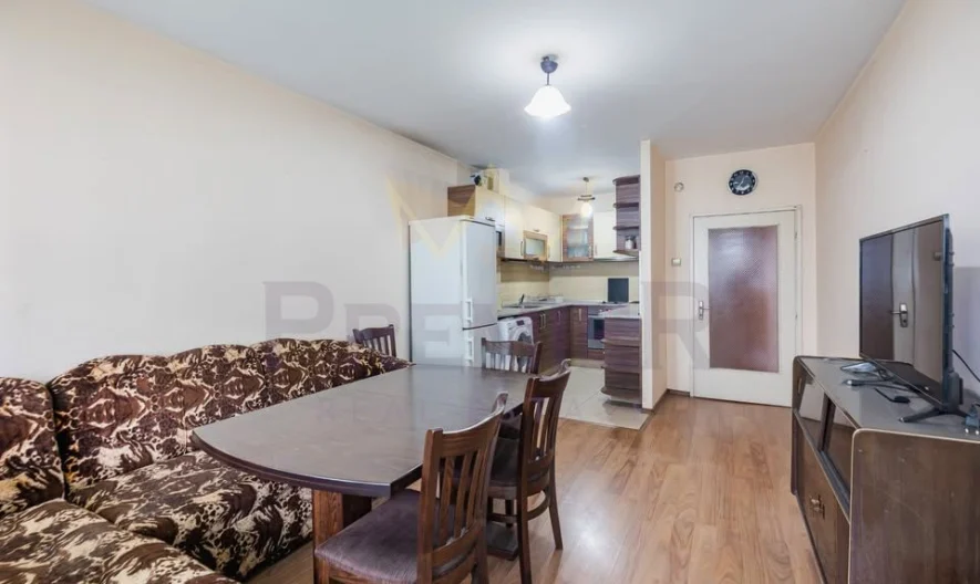 Тристаен апартамент , под Гранд мол -  - снимка 1 - Имоти Премиер