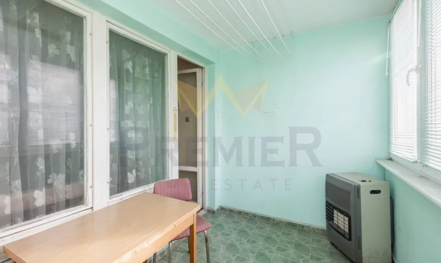 Тристаен апартамент , под Гранд мол -  - снимка 10 - Имоти Премиер