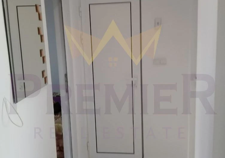 ТРИСТАЕН АПАРТАМЕНТ ПОГРЕБИ ДВЕ СПАЛНИ -  - снимка 12 - Имоти Премиер