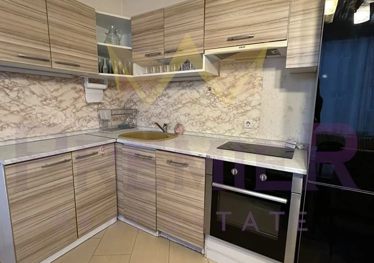 ТРИСТАЕН АПАРТАМЕНТ, ПОГРЕБИТЕ - - снимка 1 - Имоти Премиер