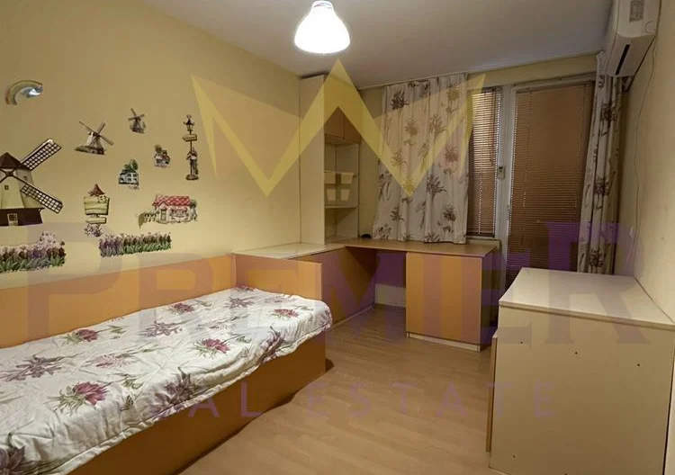 ТРИСТАЕН АПАРТАМЕНТ, ПОГРЕБИТЕ - - снимка 6 - Имоти Премиер