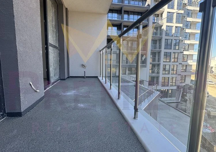 Тристаен апартамент, Полигона - - снимка 10 - Имоти Премиер