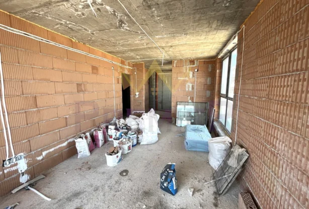 Агенция за недвижими имоти - Имоти Премиер - имот - 865802, Цена: 240000 EUR