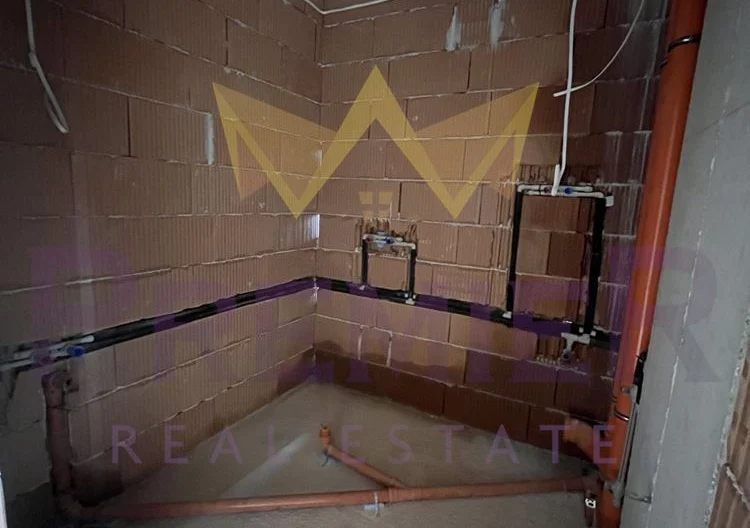 ТРИСТАЕН АПАРТАМЕНТ С ГЛЕДКА -  - снимка 10 - Имоти Премиер