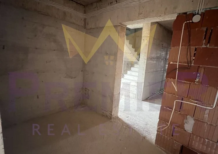 ТРИСТАЕН АПАРТАМЕНТ С ГЛЕДКА -  - снимка 5 - Имоти Премиер