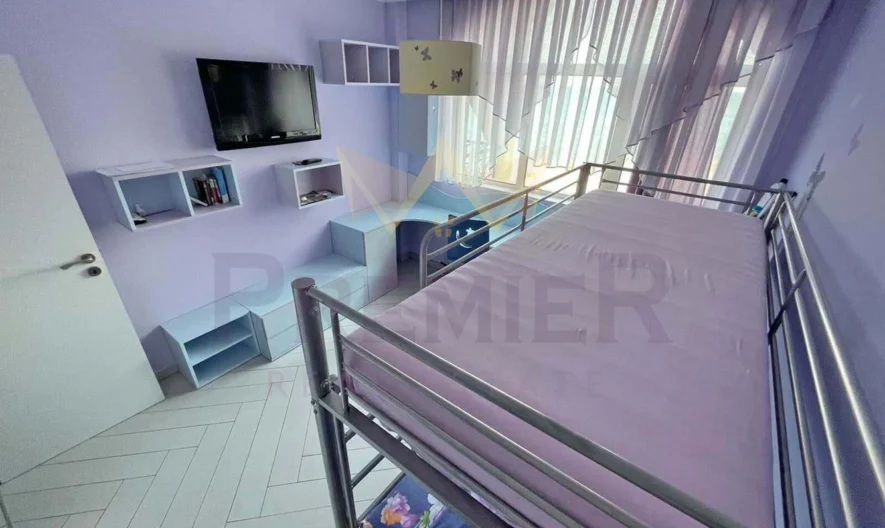 тристаен апартамент с модерни удобства и превъзходна локация в област к.к. Елените, Бургас - - снимка 1 - Имоти Премиер