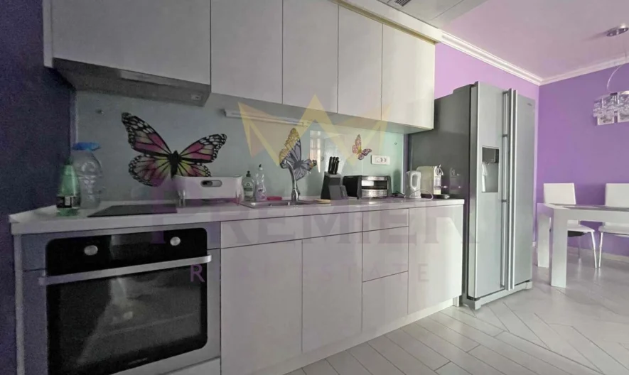 тристаен апартамент с модерни удобства и превъзходна локация в област к.к. Елените, Бургас - - снимка 3 - Имоти Премиер