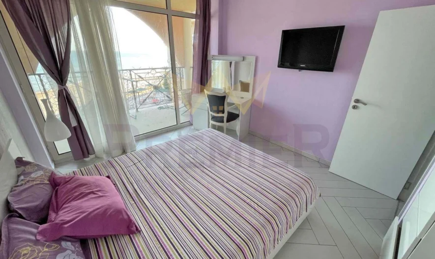 тристаен апартамент с модерни удобства и превъзходна локация в област к.к. Елените, Бургас - - снимка 7 - Имоти Премиер