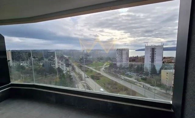 Тристаен апартамент с морска панорама в кв. Бриз, Варна -  - снимка 5 - Имоти Премиер