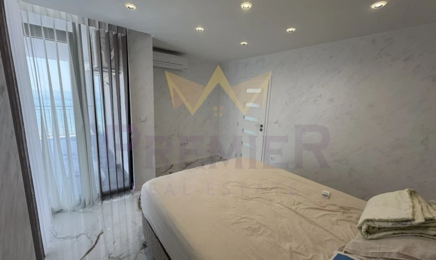 Тристаен апартамент с неповторима гледка към морето - - снимка 13 - Имоти Премиер