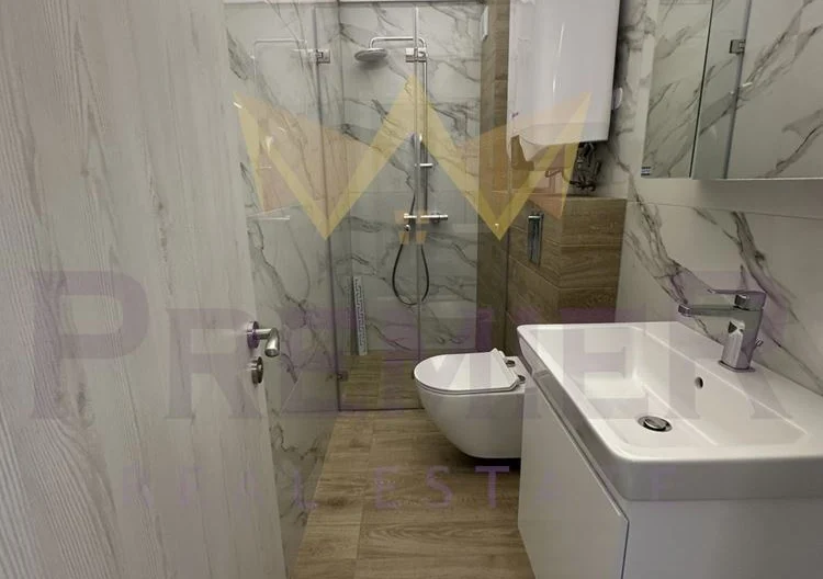 Тристаен апартамент с нескриваема морска панорама - - снимка 10 - Имоти Премиер