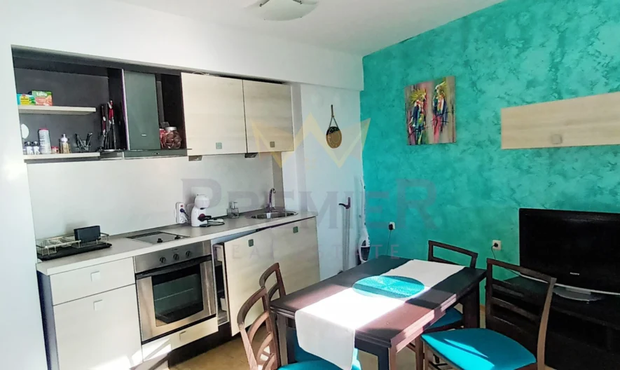 Тристаен апартамент с невероятна морска панорама - - снимка 1 - Имоти Премиер