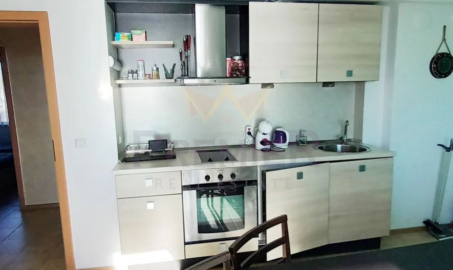 Тристаен апартамент с невероятна морска панорама - - снимка 3 - Имоти Премиер