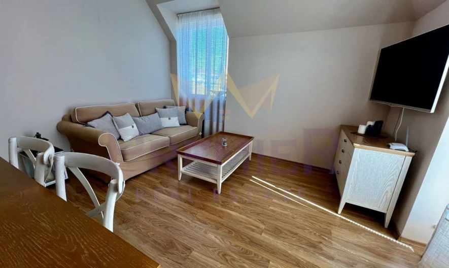 Тристаен апартамент с огромна тераса  Слънчев бряг -  - снимка 6 - Имоти Премиер