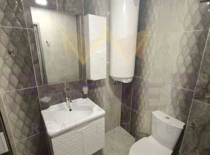 Тристаен апартамент с отлична локация в кв. Възраждане, гр. Бургас -  - снимка 10 - Имоти Премиер