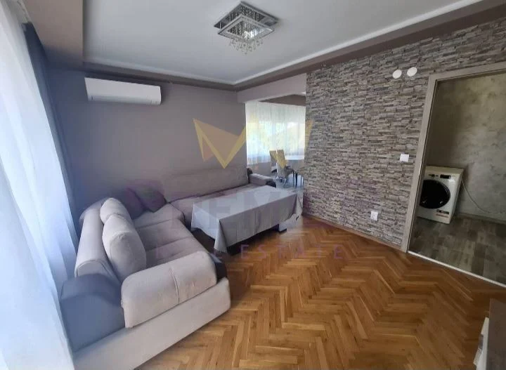 Тристаен апартамент с отлична локация в кв. Възраждане, гр. Бургас -  - снимка 3 - Имоти Премиер