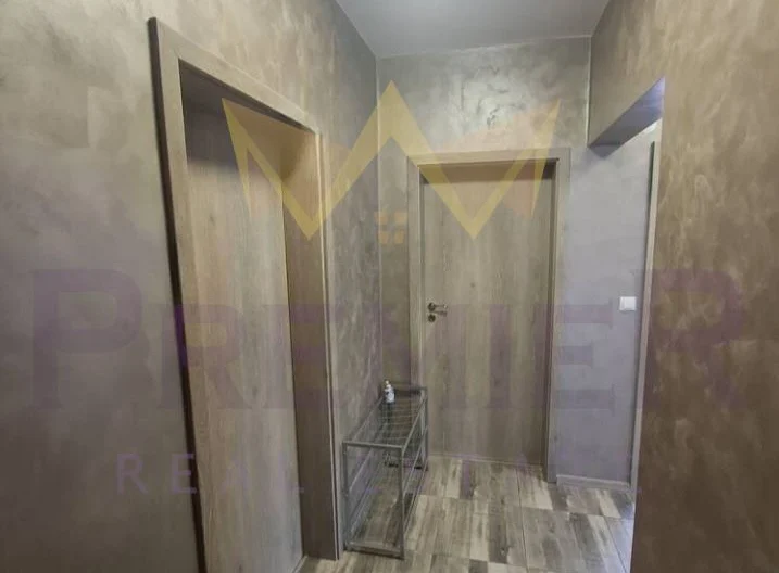 Тристаен апартамент с отлична локация в кв. Възраждане, гр. Бургас -  - снимка 8 - Имоти Премиер