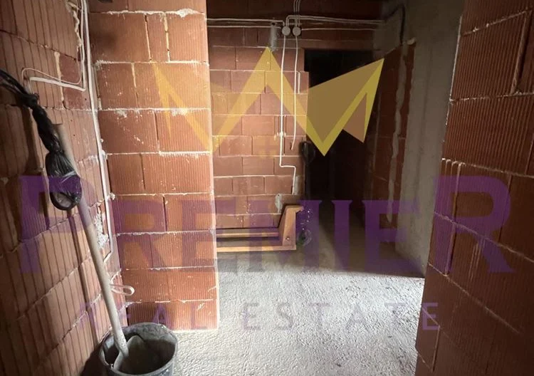 ТРИСТАЕН АПАРТАМЕНТ С ПАНОРАМНА ГЛЕДКА -  - снимка 4 - Имоти Премиер