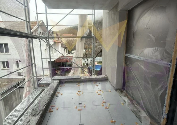 Тристаен апартамент с паркомясто кв. Виница -  - снимка 7 - Имоти Премиер