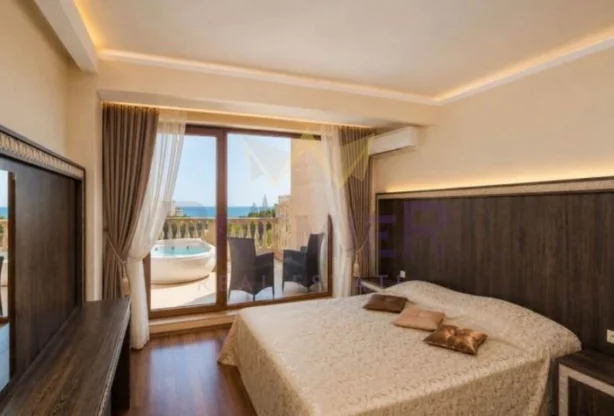 Агенция за недвижими имоти - Имоти Премиер - имот - 1204201, Цена: 219990 EUR