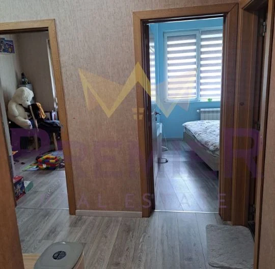 Тристаен апартамент със собствен двор в кв.Манастирски ливади -  - снимка 11 - Имоти Премиер