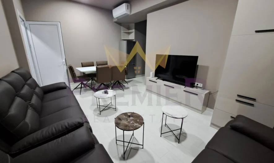 ТРИСТАЕН АПАРТАМЕНТ, ШИРОК ЦЕНТЪР -  - снимка 1 - Имоти Премиер