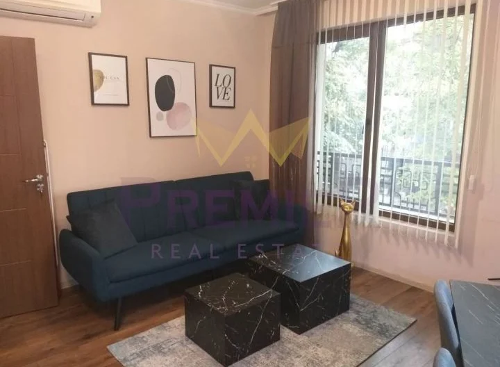 ТРИСТАЕН АПАРТАМЕНТ, ШИРОК ЦЕНТЪР - - снимка 3 - Имоти Премиер