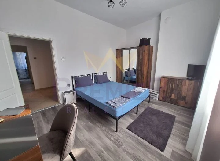 ТРИСТАЕН АПАРТАМЕНТ, ШИРОК ЦЕНТЪР -  - снимка 4 - Имоти Премиер