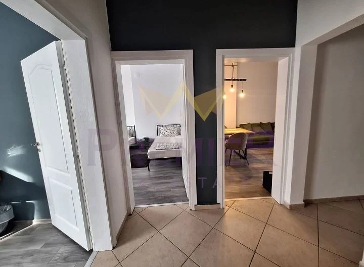 ТРИСТАЕН АПАРТАМЕНТ, ШИРОК ЦЕНТЪР -  - снимка 6 - Имоти Премиер