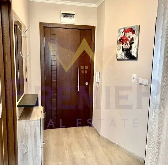 ТРИСТАЕН АПАРТАМЕНТ, ШИРОК ЦЕНТЪР - - снимка 8 - Имоти Премиер