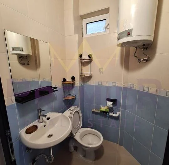 ТРИСТАЕН АПАРТАМЕНТ, ШИРОК ЦЕНТЪР - - снимка 9 - Имоти Премиер